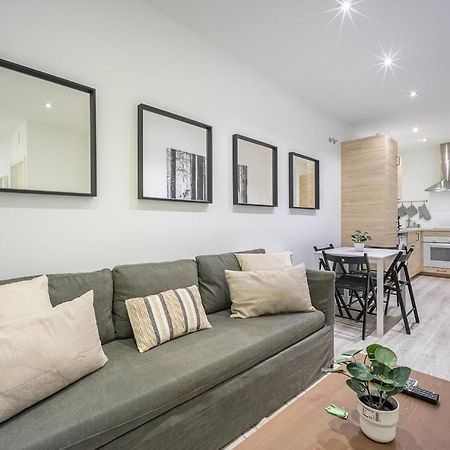 Encantador Apartamento En Atocha Apartment Madrid Bagian luar foto