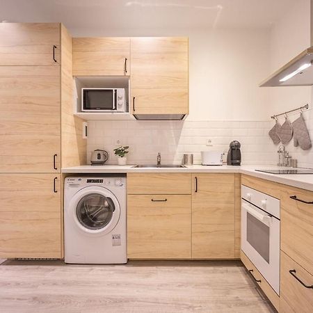 Encantador Apartamento En Atocha Apartment Madrid Bagian luar foto
