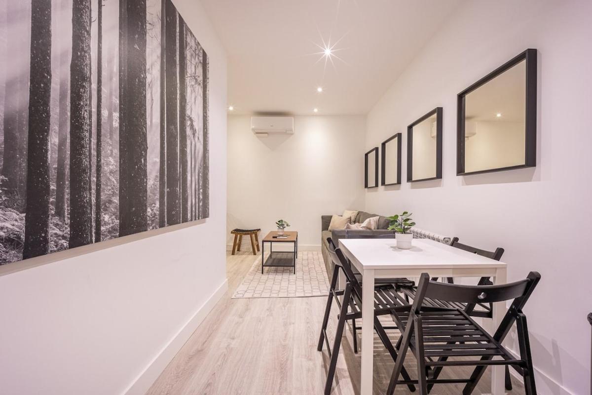 Encantador Apartamento En Atocha Apartment Madrid Bagian luar foto