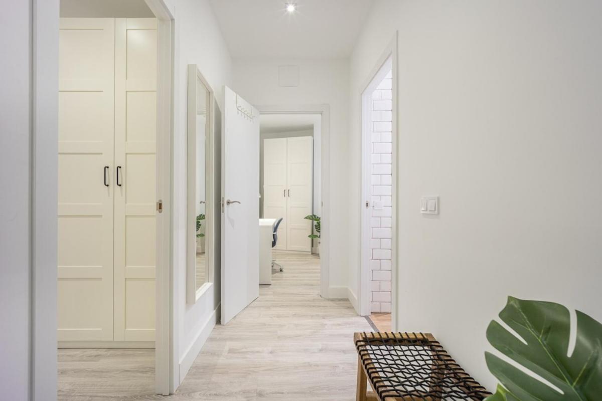 Encantador Apartamento En Atocha Apartment Madrid Bagian luar foto